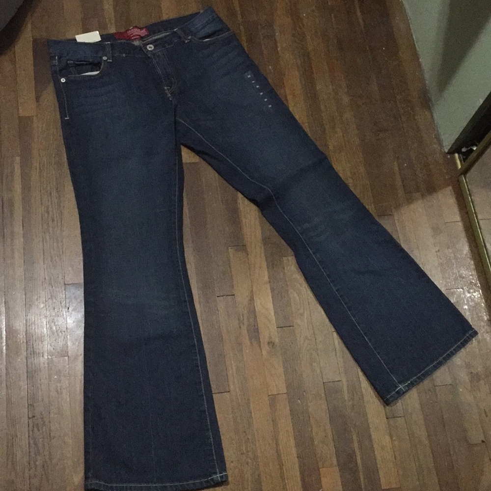 Brand New Guess Denim Jeans